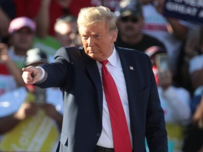 Trump amenaza a España con aranceles por el gasto en defensa de la OTAN: ANICE y ASICI temen que el sector vuelva a ser una “víctima colateral”